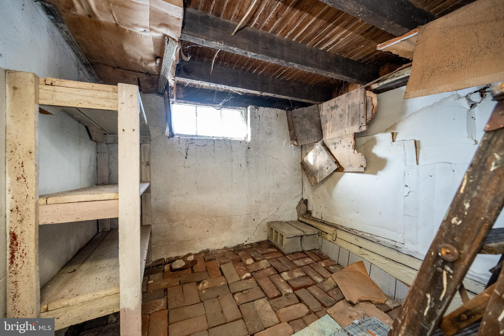 OAKLAND - Residential