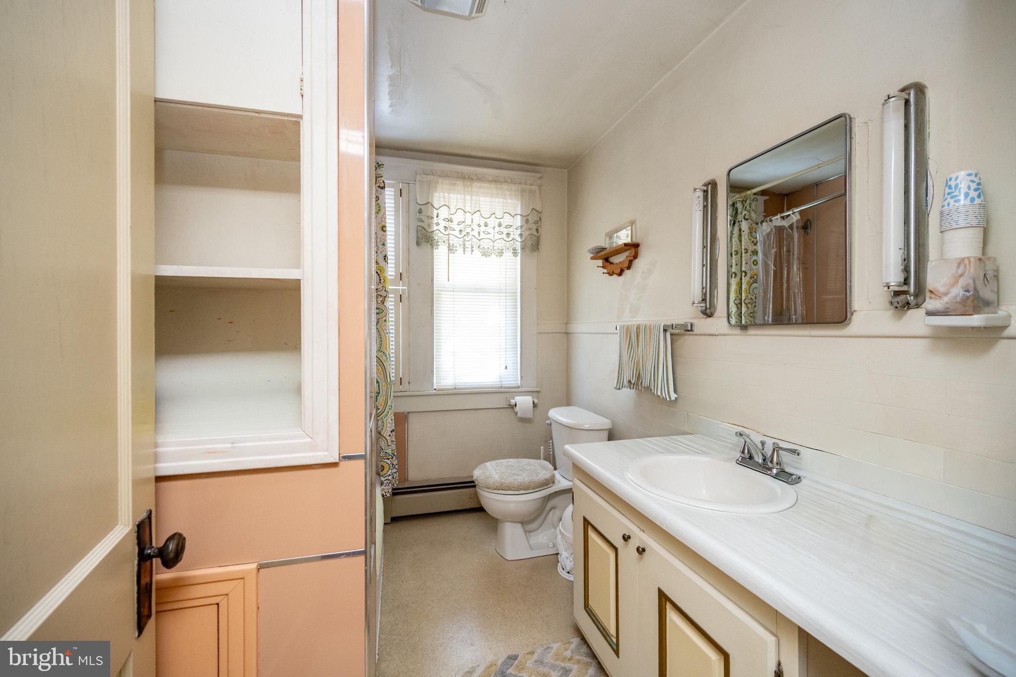 OAKLAND - Residential