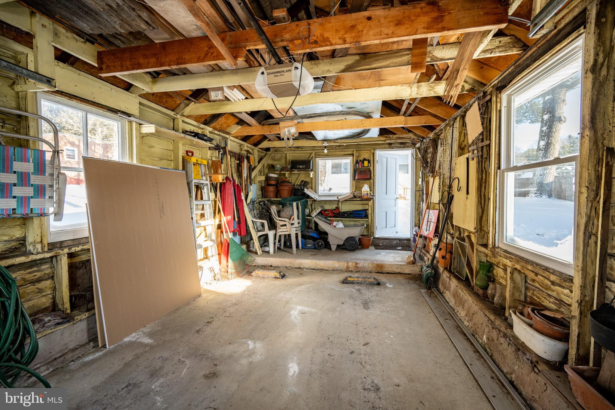 OAKLAND - Residential