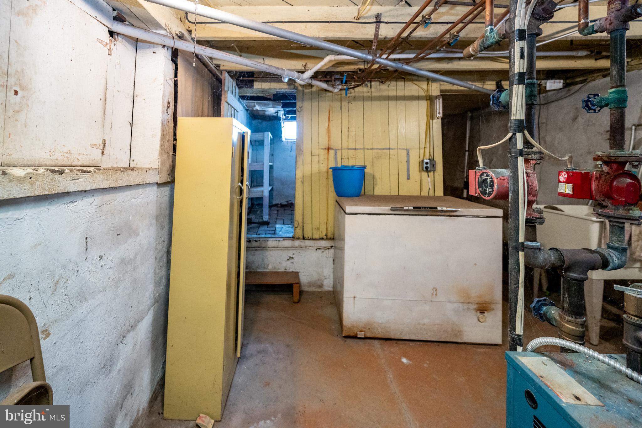 OAKLAND - Residential