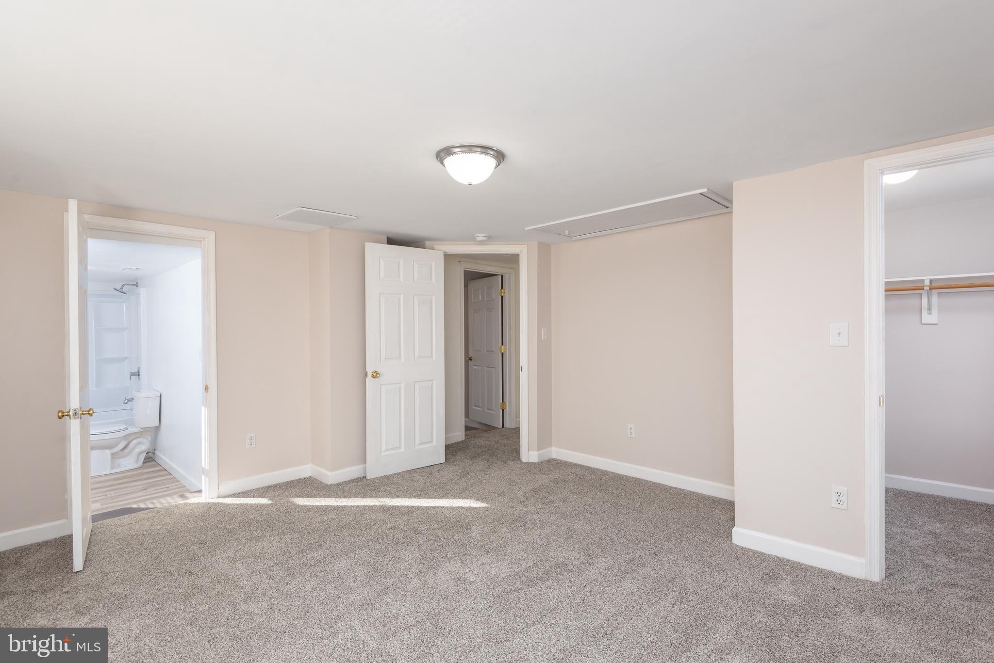 EASTON HISTORIC DISTRICT - Residential