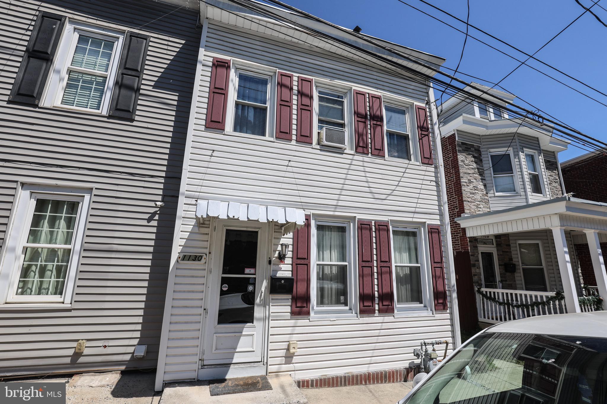 1130 W NORWEGIAN STREET