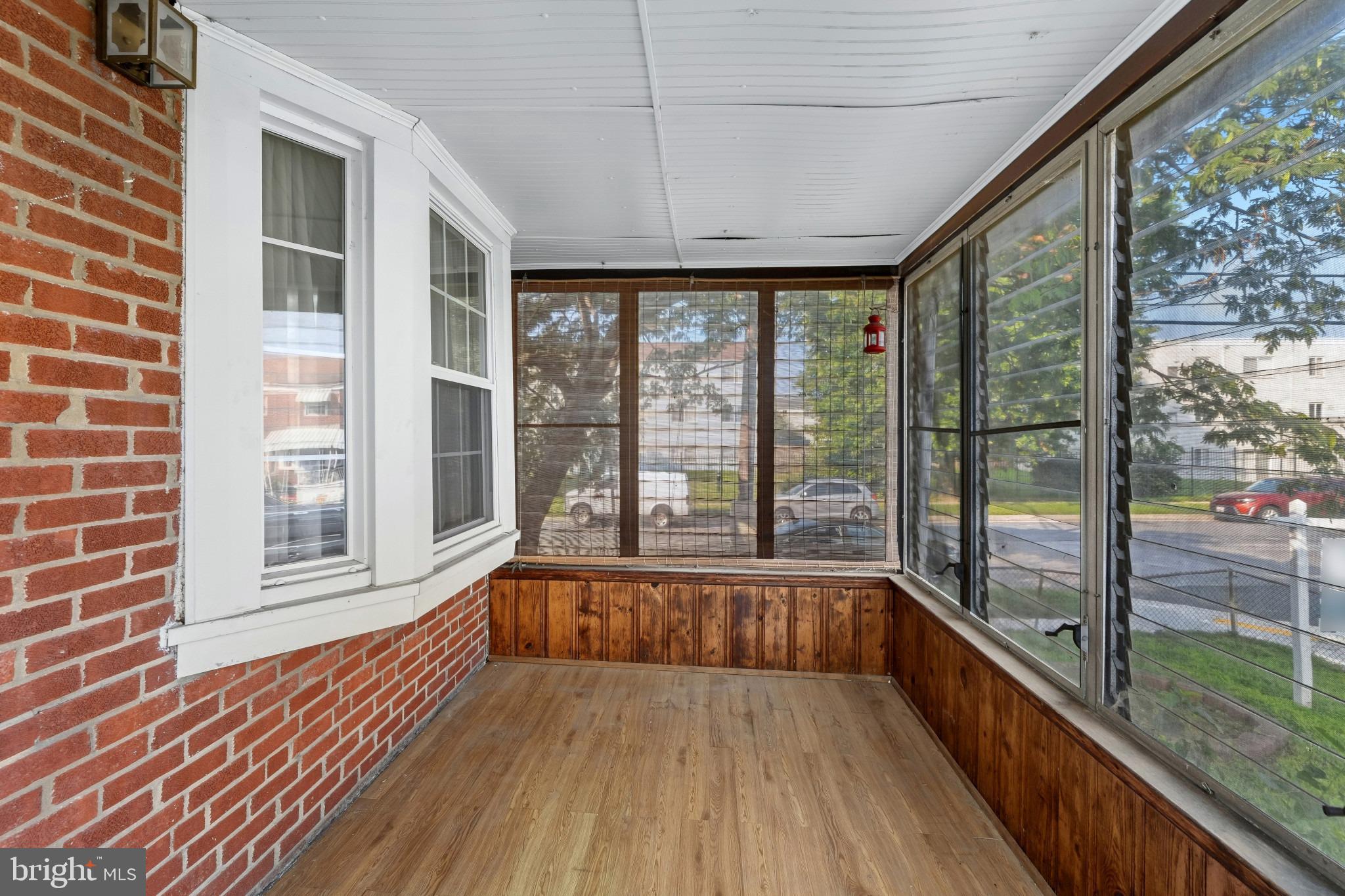 1957 QUENTIN ROAD