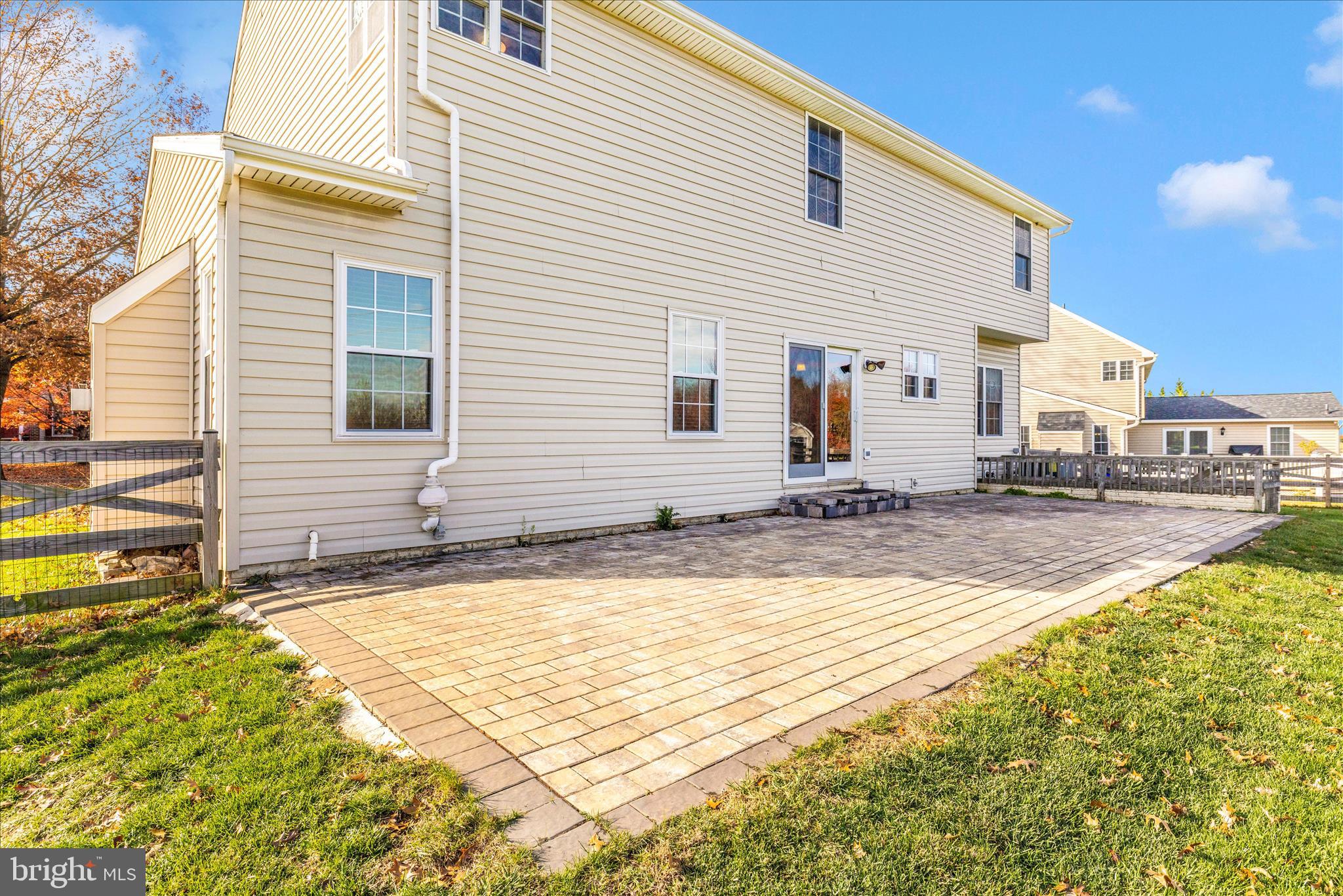 SUMMIT RIDGE - Residential