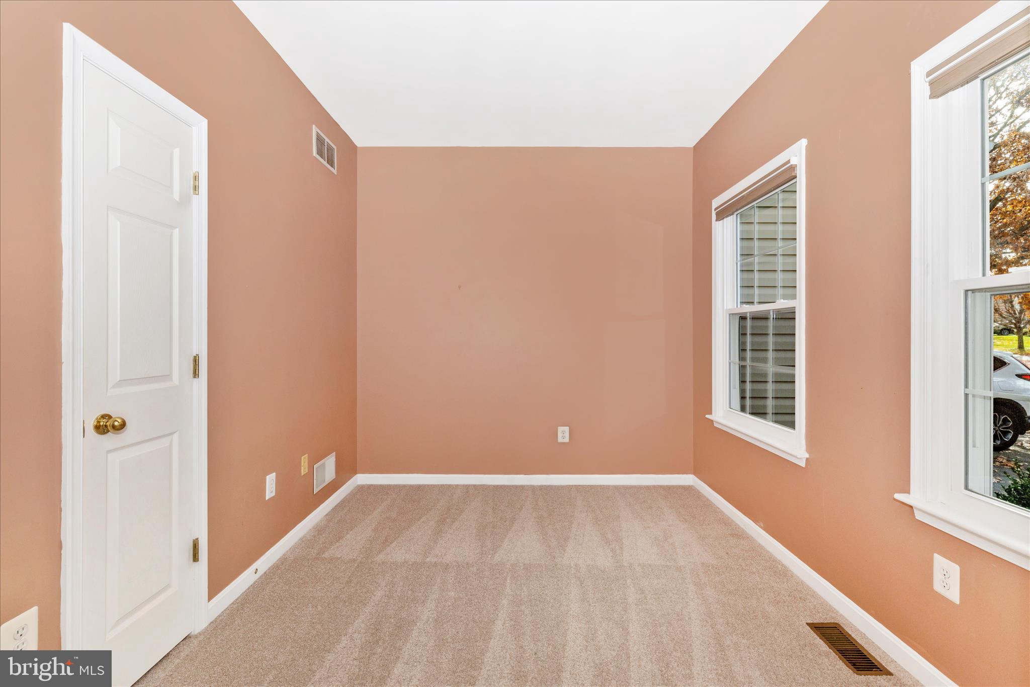 SUMMIT RIDGE - Residential