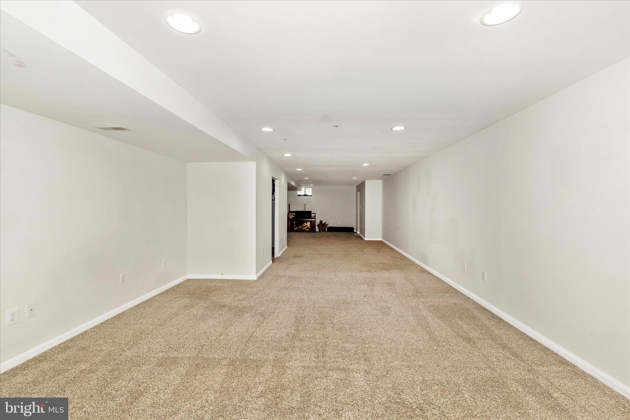 SUMMIT RIDGE - Residential