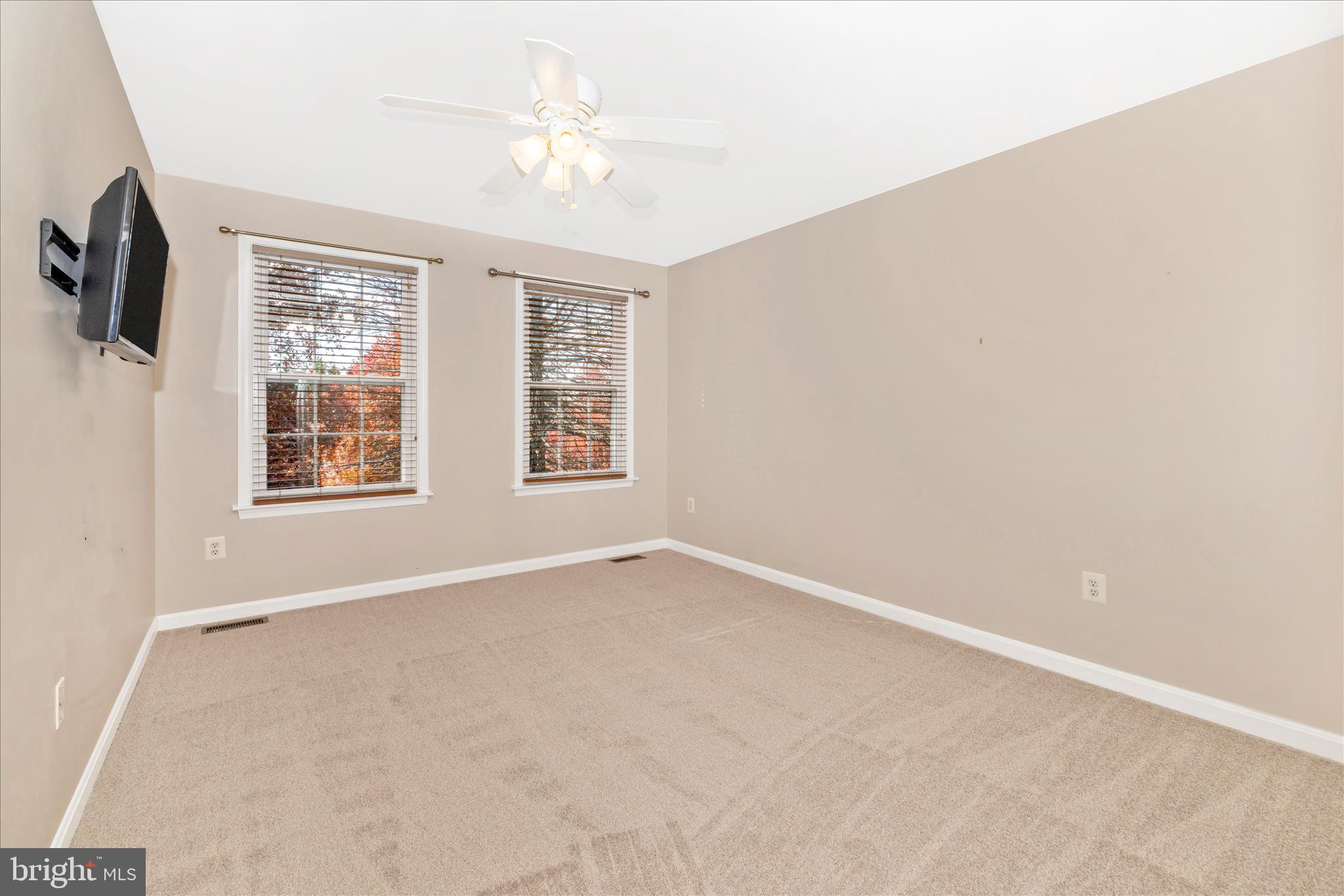 SUMMIT RIDGE - Residential