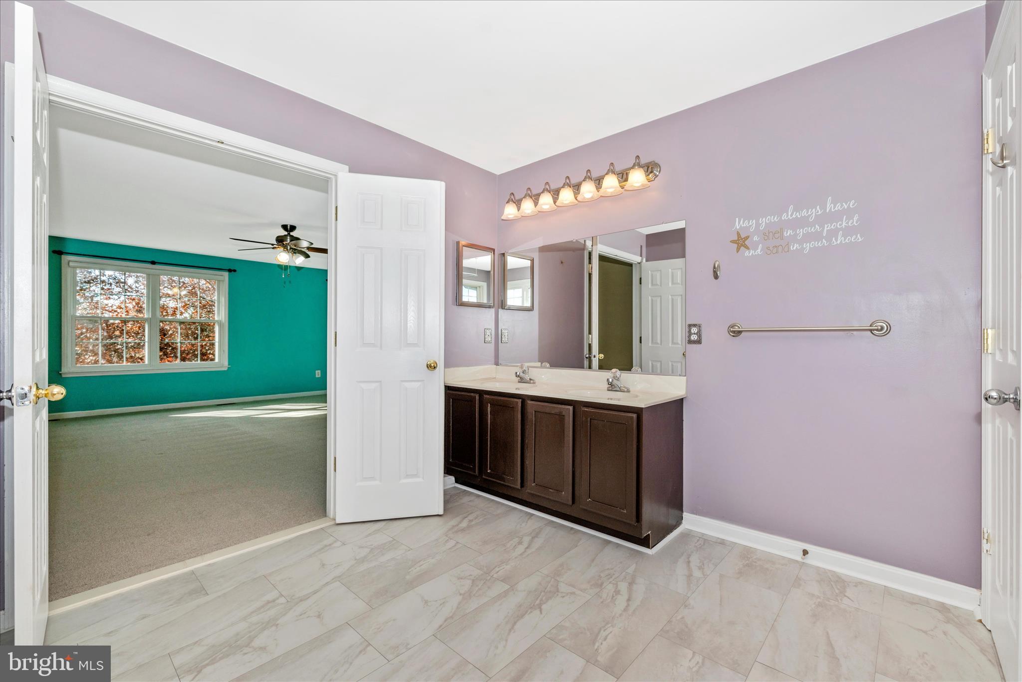 SUMMIT RIDGE - Residential