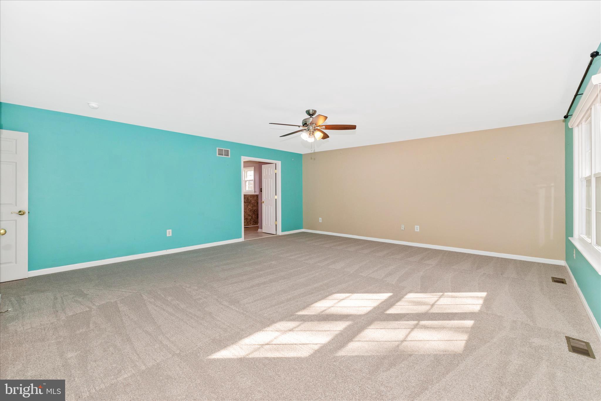 SUMMIT RIDGE - Residential