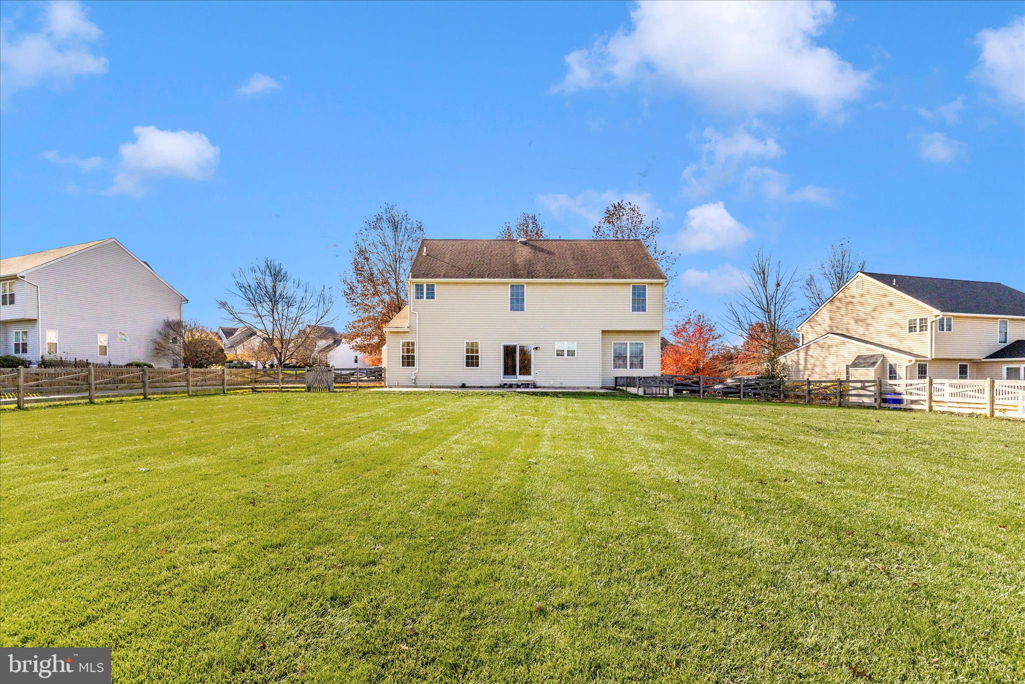 SUMMIT RIDGE - Residential