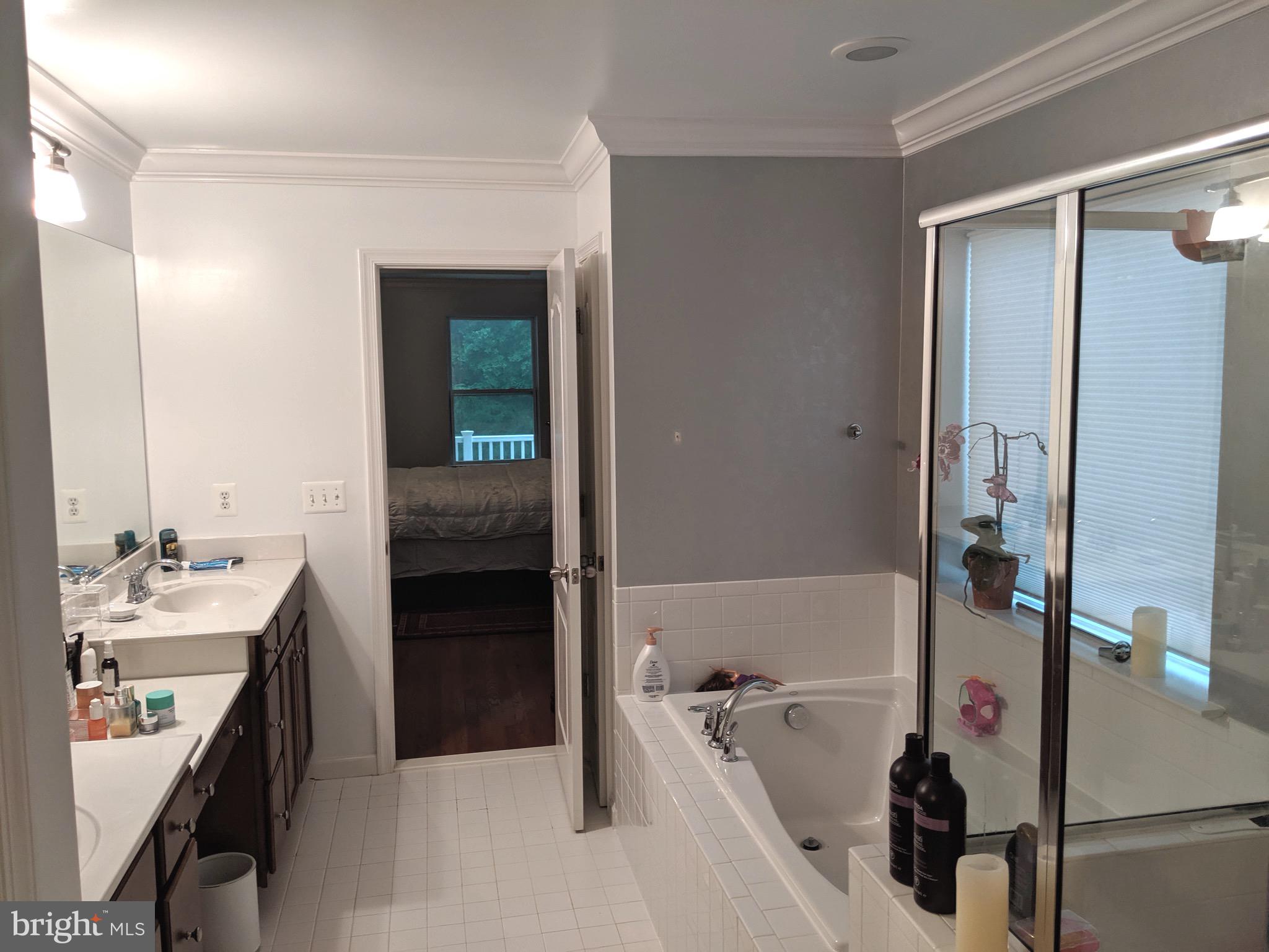 KESWICK FOREST - Residential Lease