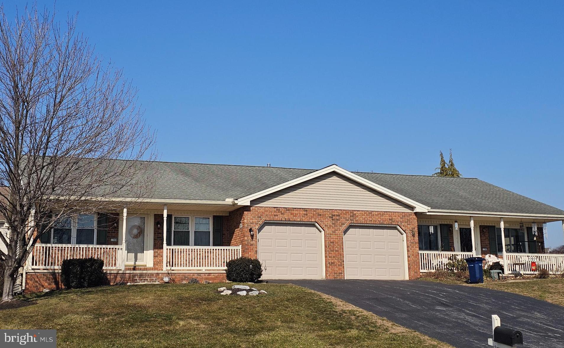 1290 WOODRIDGE DRIVE