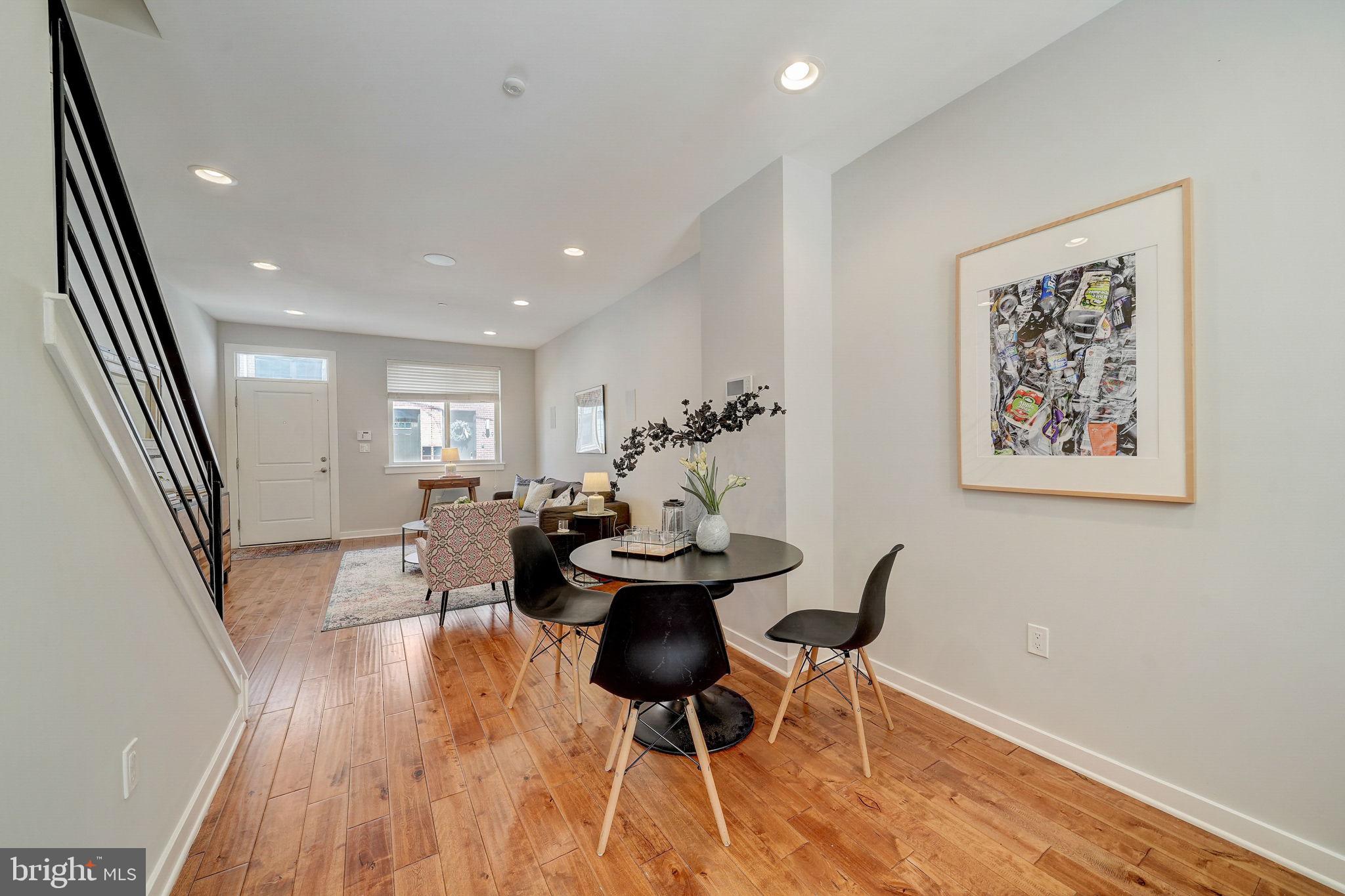 POINT BREEZE - Residential