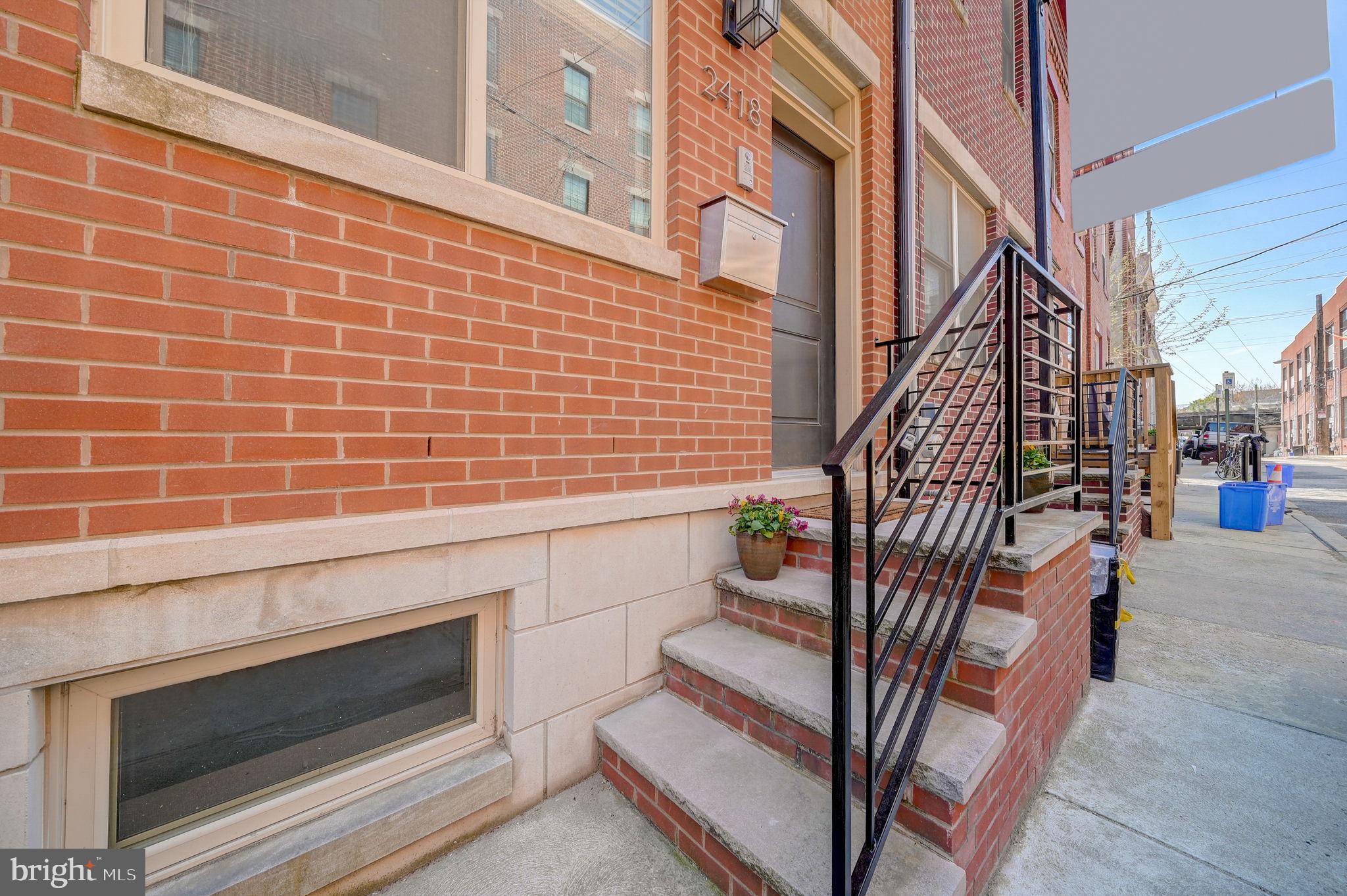 POINT BREEZE - Residential