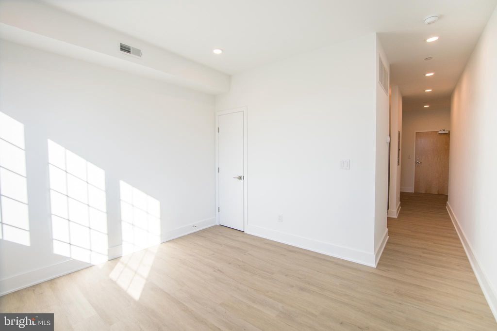 Photo of 1324 Frankford Avenue #UNIT 408, PHILADELPHIA, PA 19125 (MLS # PAPH2578244)