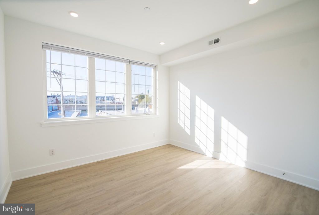 Photo of 1324 Frankford Avenue #UNIT 408, PHILADELPHIA, PA 19125 (MLS # PAPH2578244)