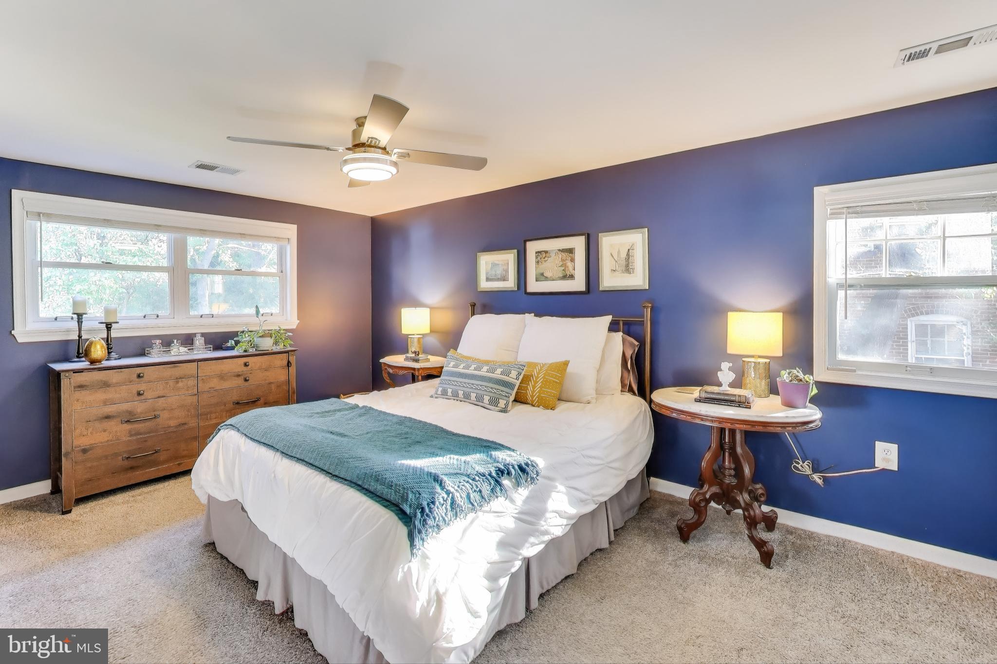 OAKLAND TERRACE - Residential