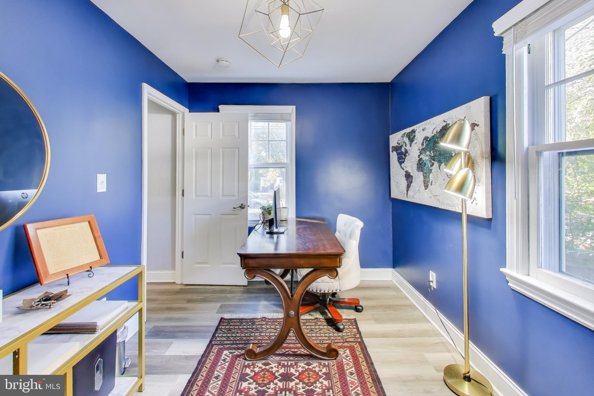 OAKLAND TERRACE - Residential