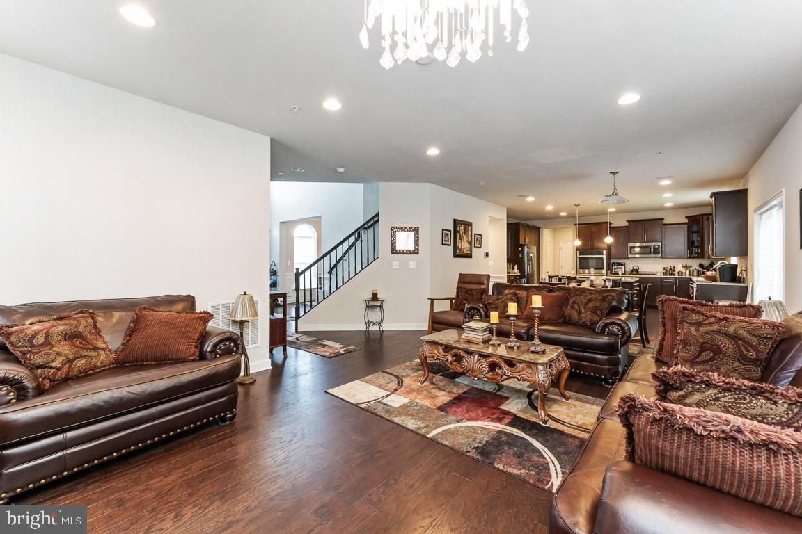 THE VINEYARDS - Residential