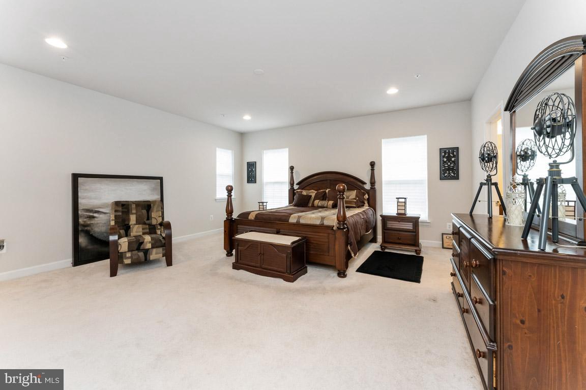 THE VINEYARDS - Residential