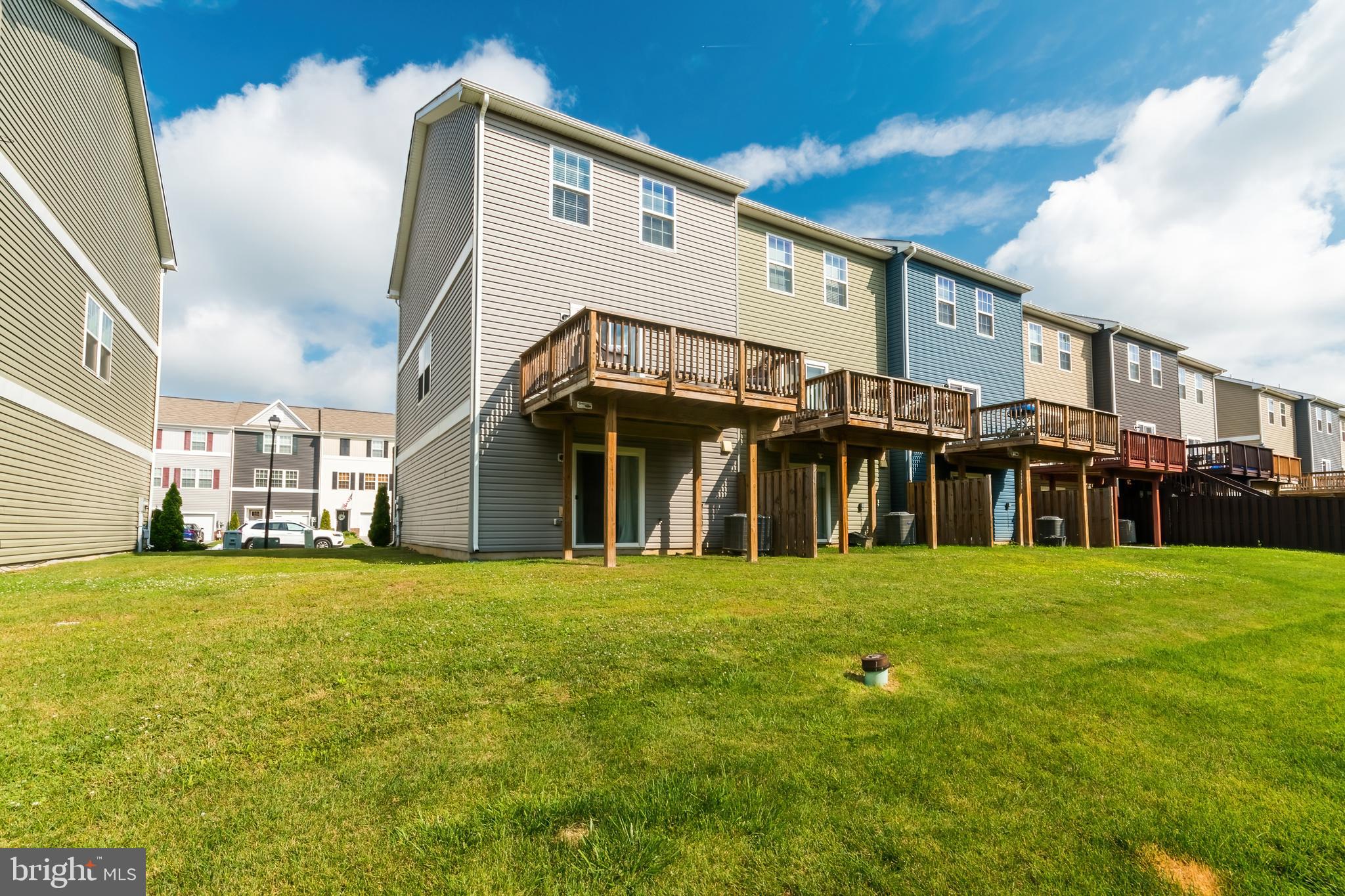 BERKELEY RIDGE - Residential