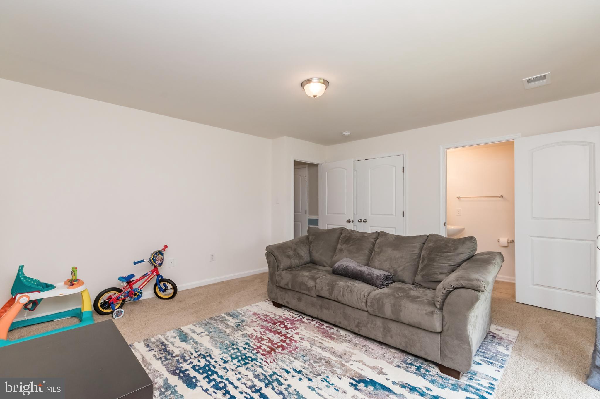 BERKELEY RIDGE - Residential