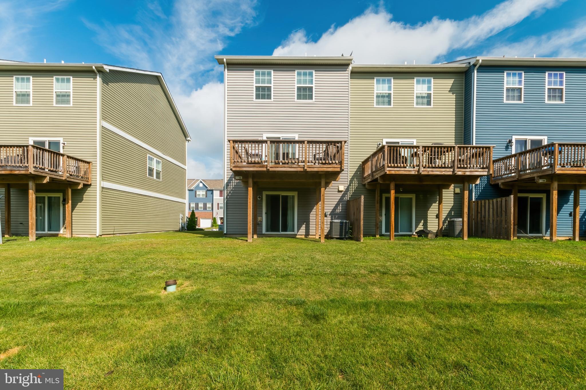 BERKELEY RIDGE - Residential