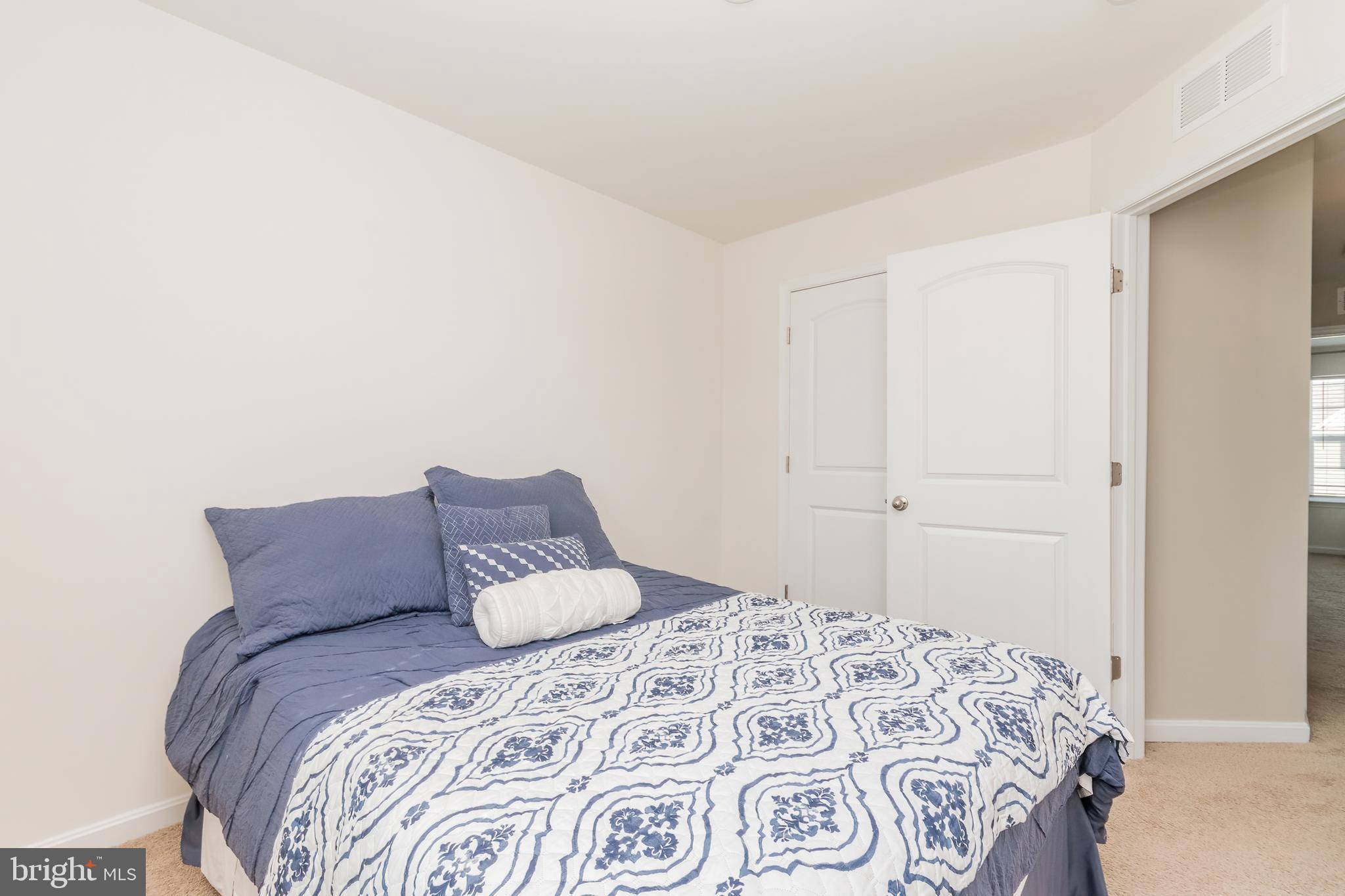 BERKELEY RIDGE - Residential