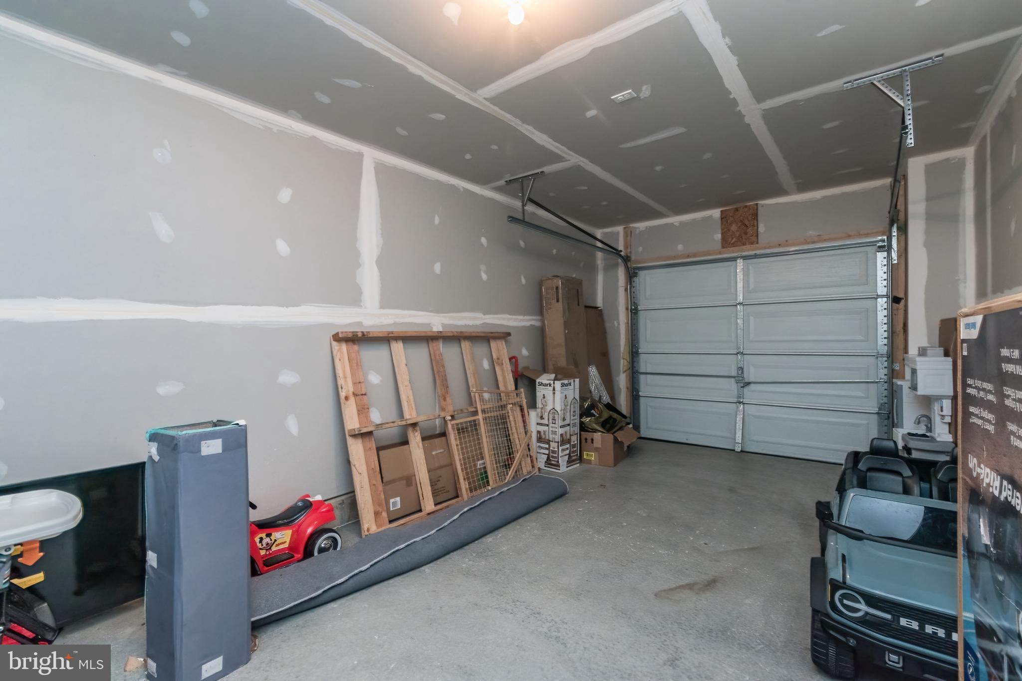 BERKELEY RIDGE - Residential