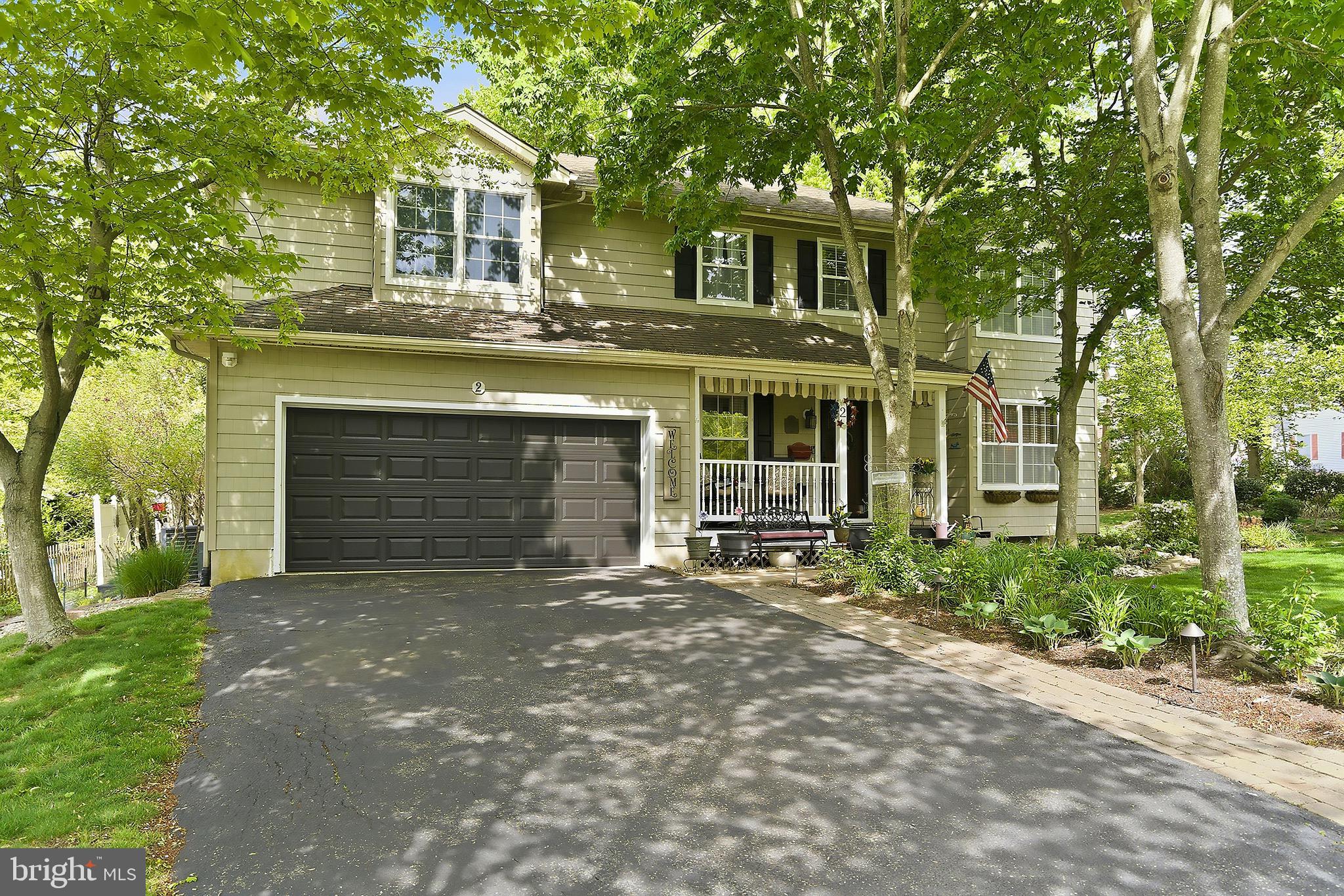 2 MAIDEN LANE