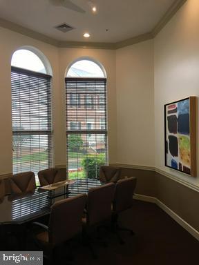 HIGH VIEW AT HUNT VALLEY - Residential