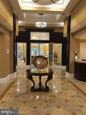 HIGH VIEW AT HUNT VALLEY - Residential