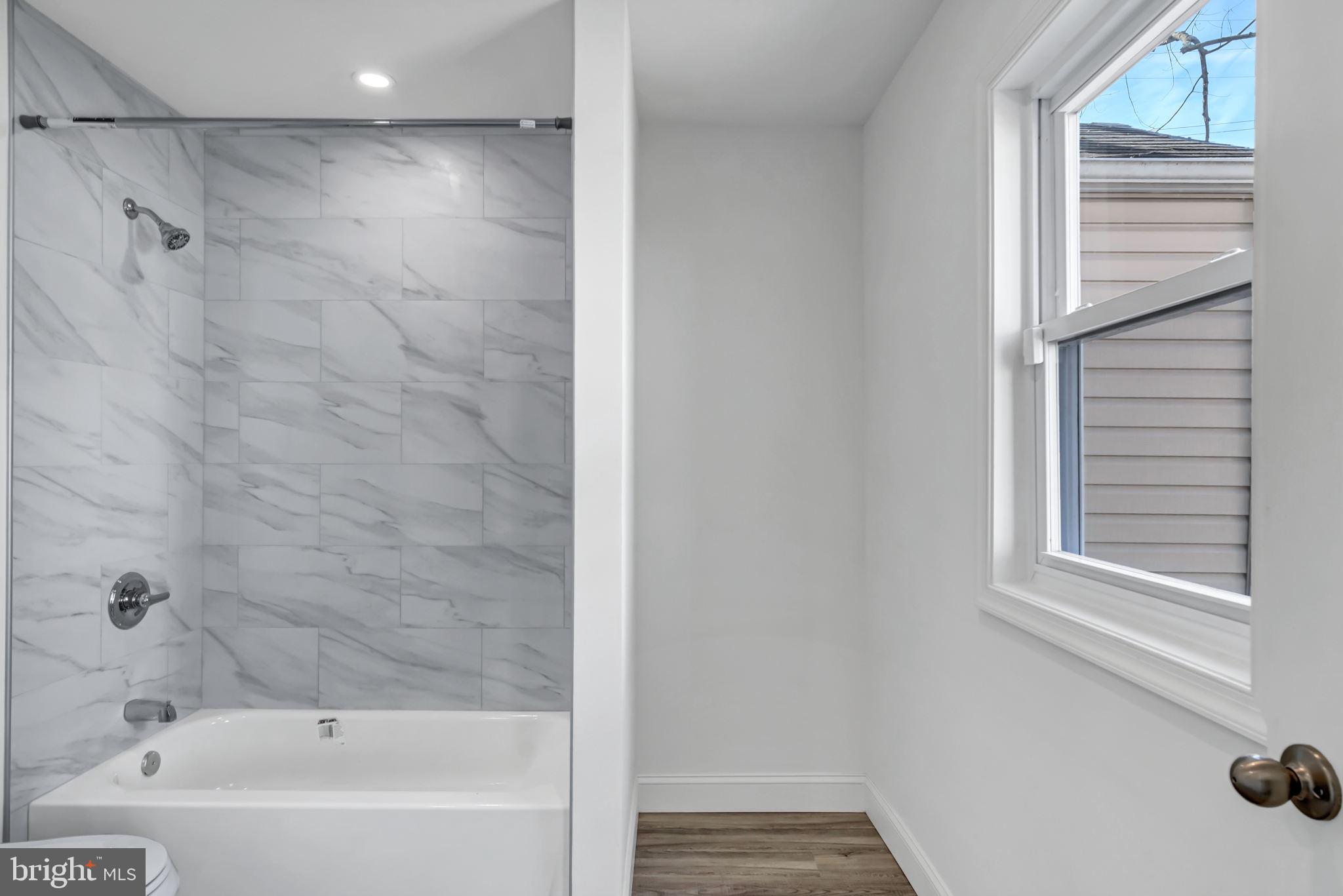 GR CAPITOL HEIGHTS - Residential Lease