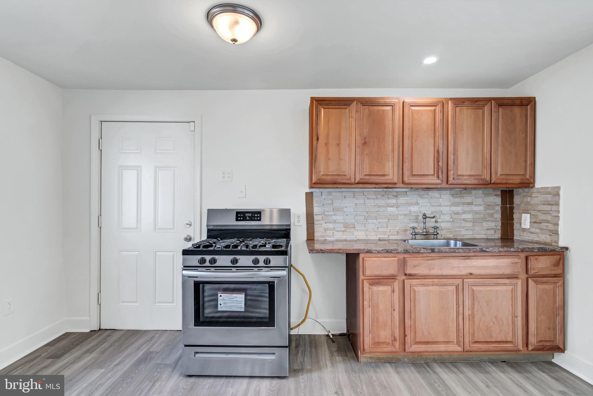 GR CAPITOL HEIGHTS - Residential Lease