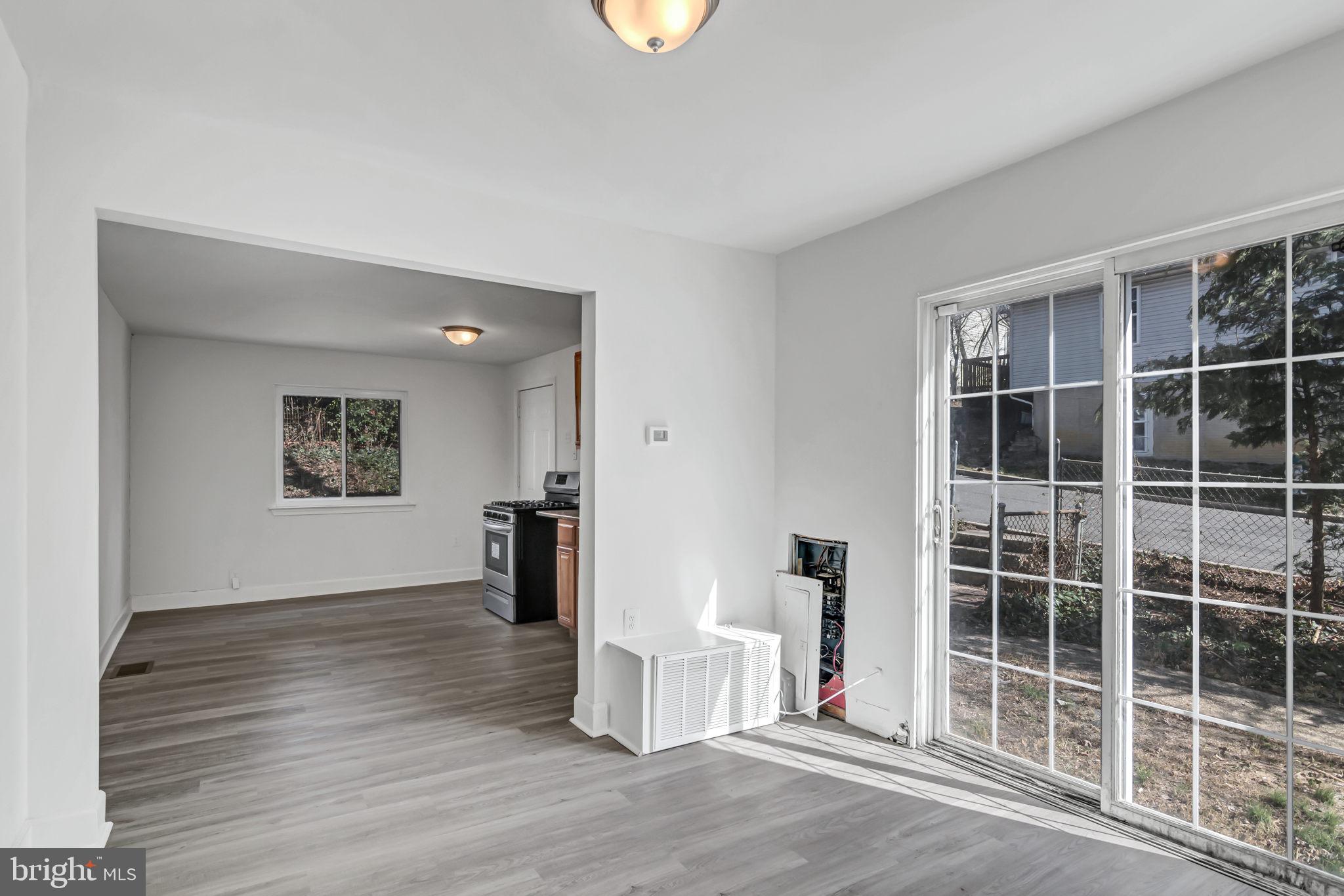 GR CAPITOL HEIGHTS - Residential Lease