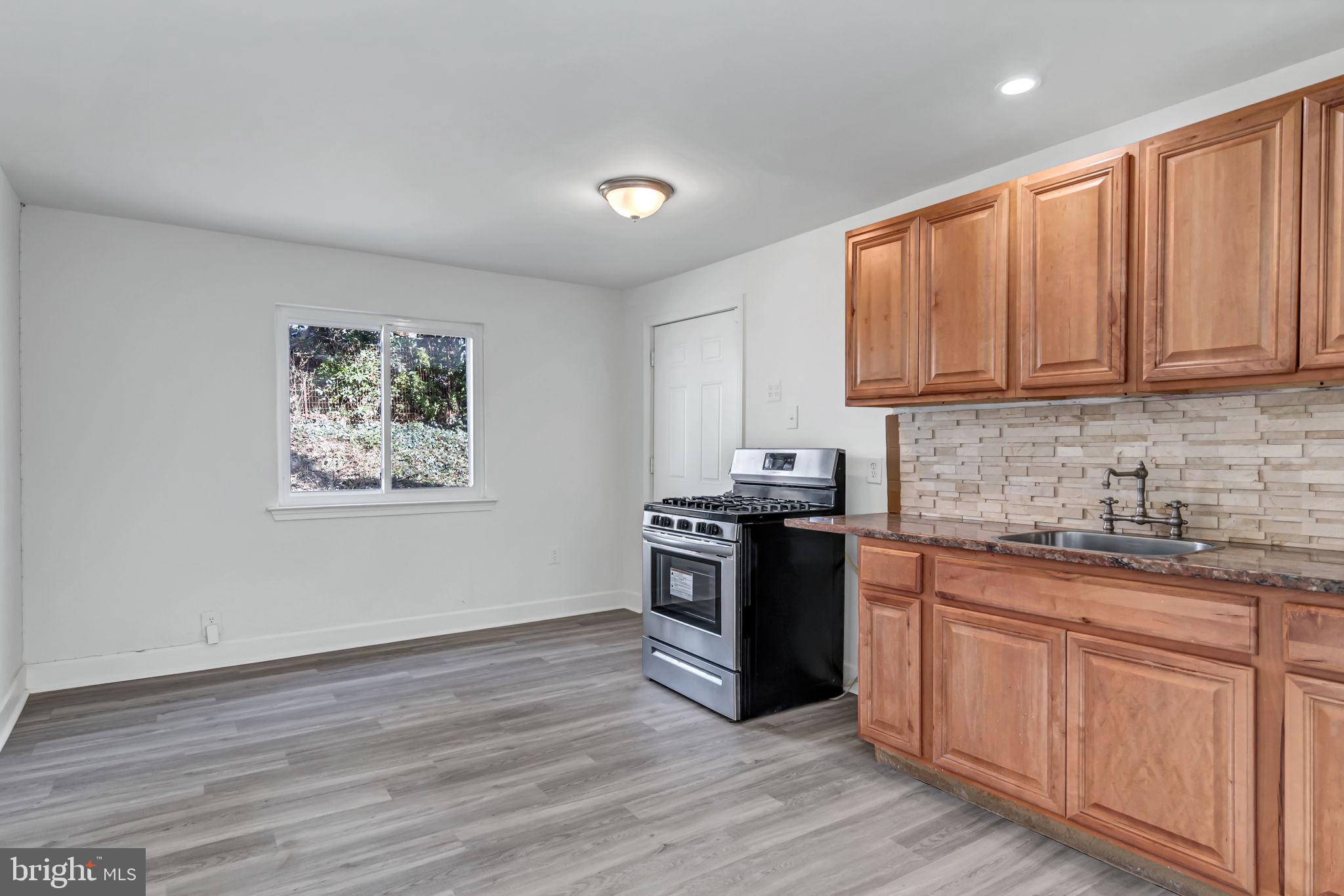 GR CAPITOL HEIGHTS - Residential Lease