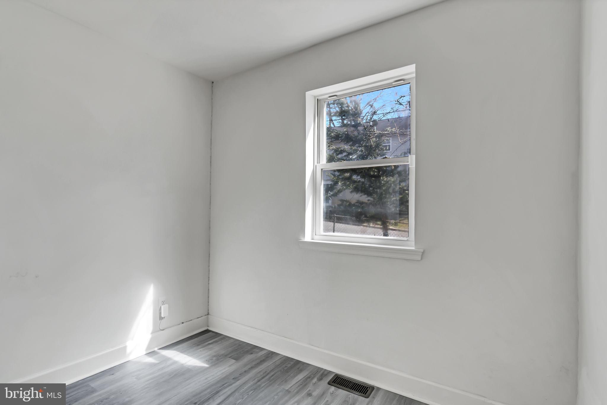 GR CAPITOL HEIGHTS - Residential Lease