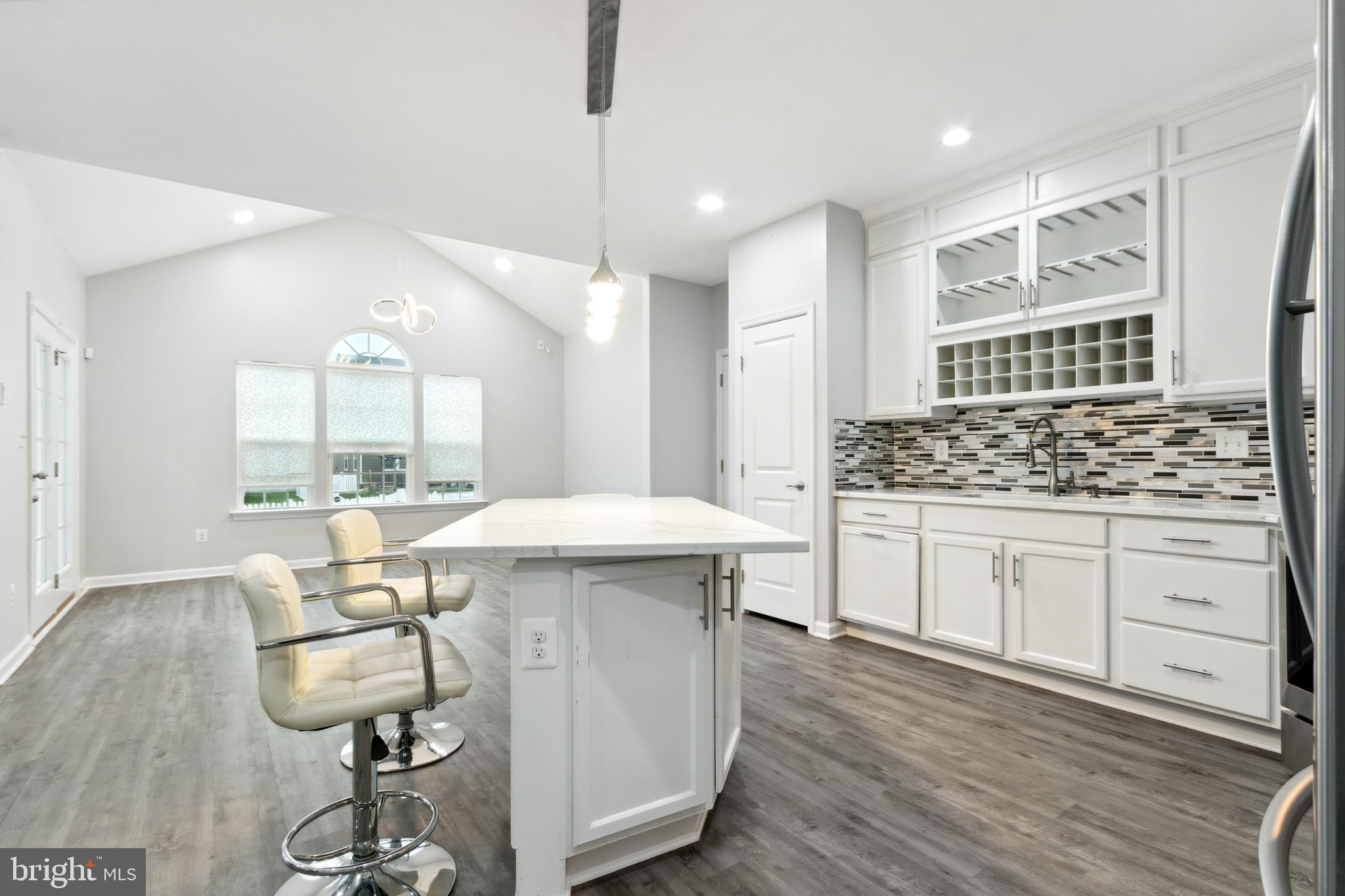 MINTBROOK - Residential Lease