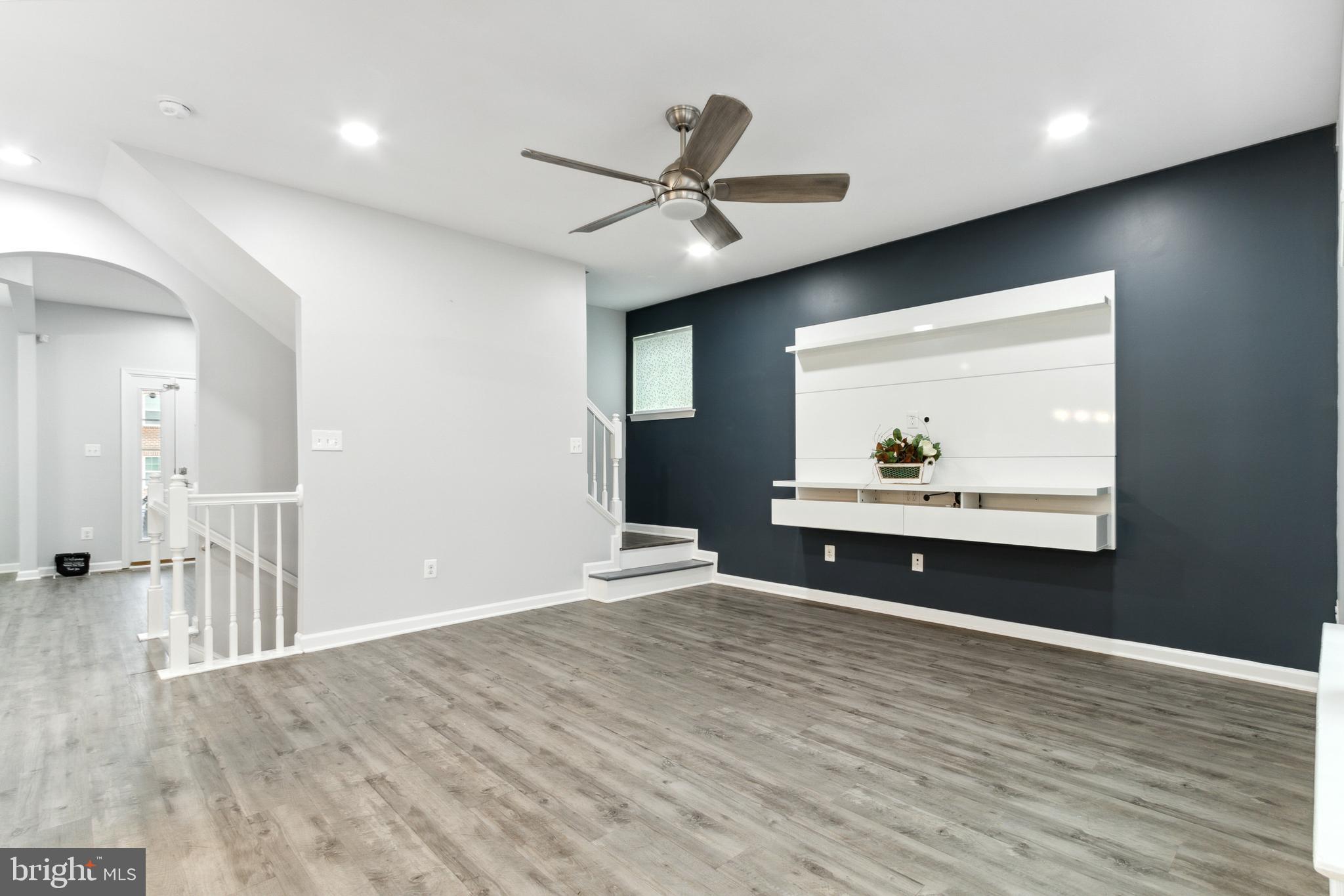 MINTBROOK - Residential Lease