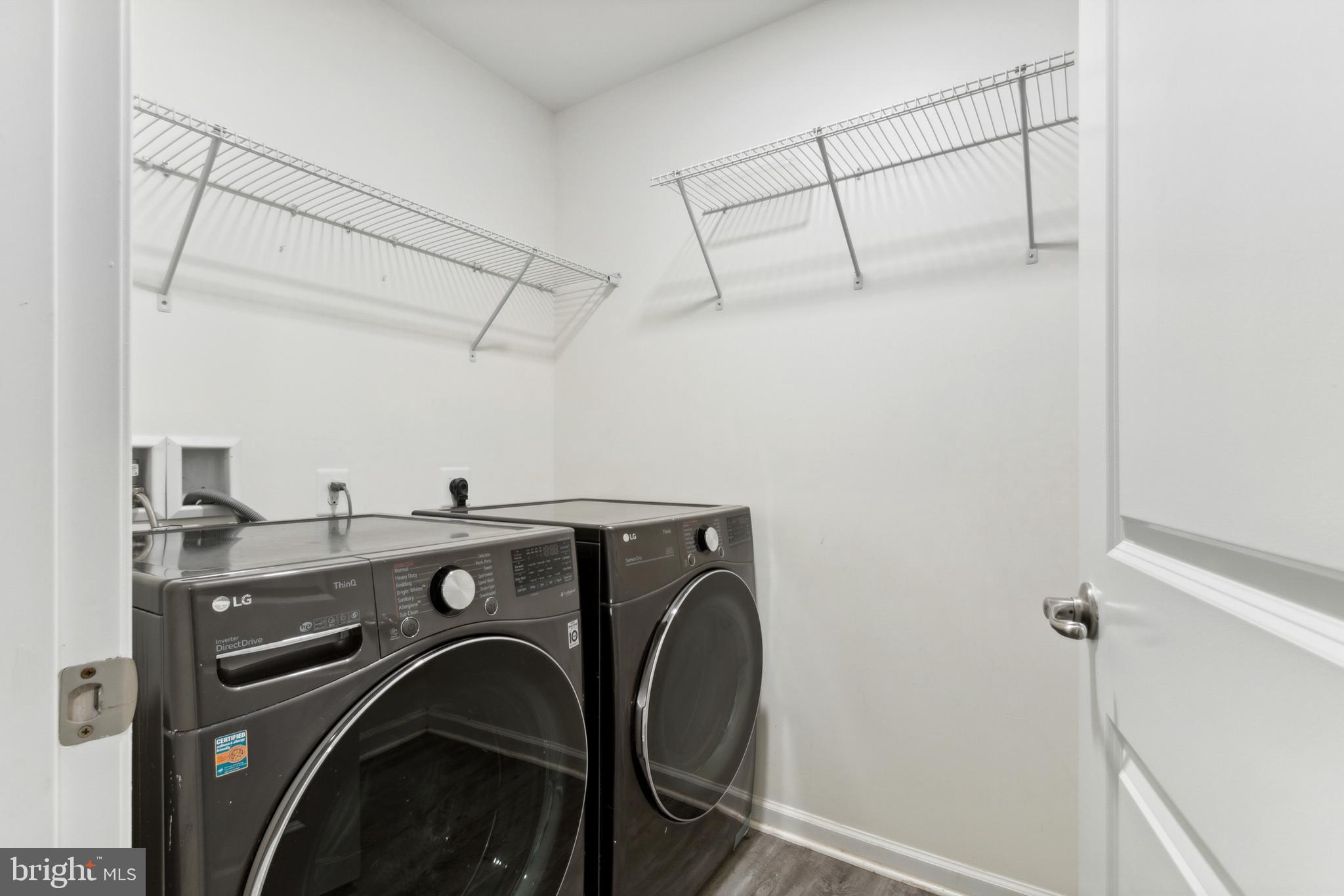 MINTBROOK - Residential Lease