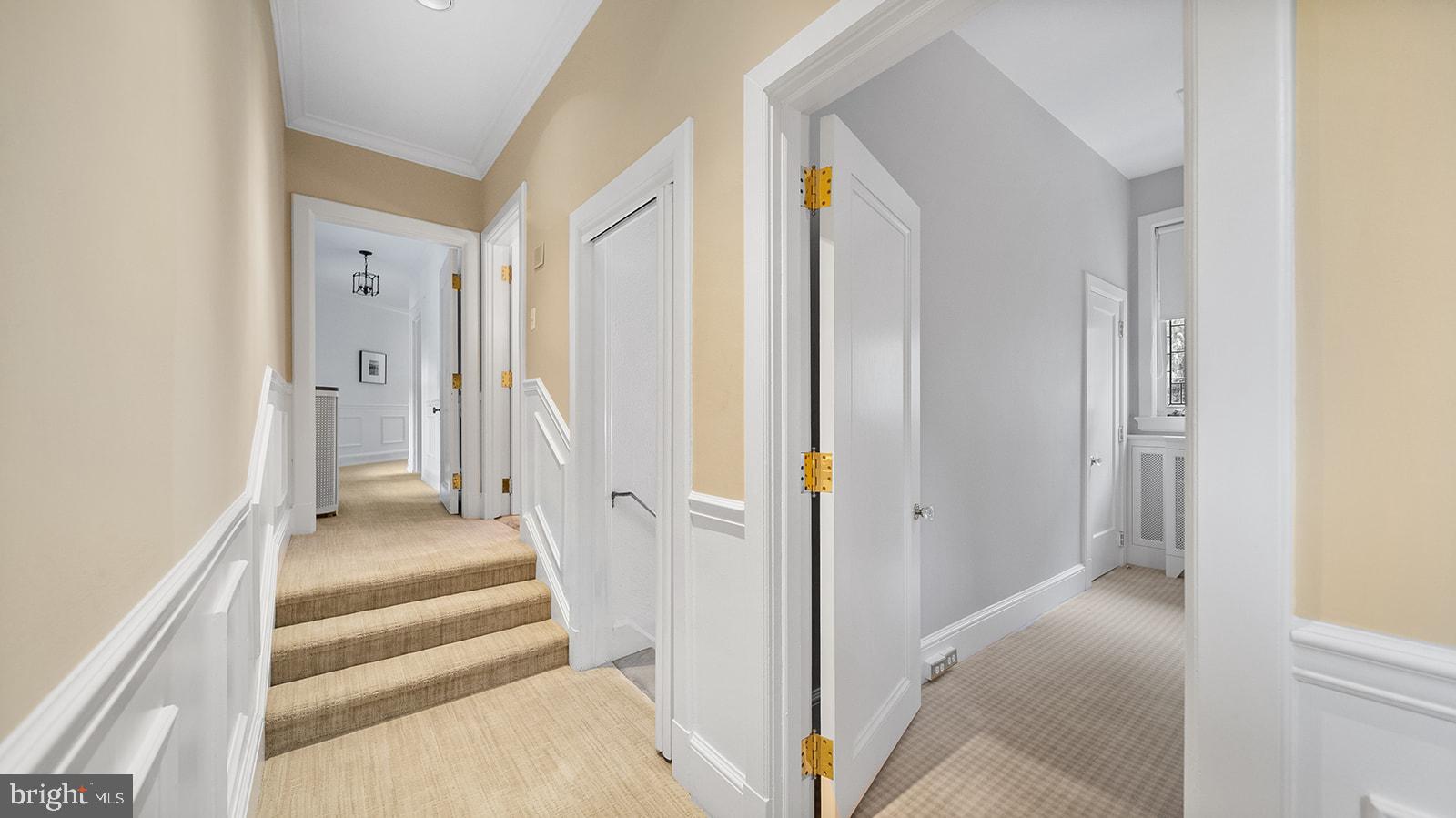 MEADOWBROOK - Residential