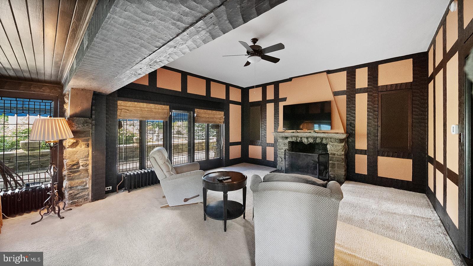 MEADOWBROOK - Residential