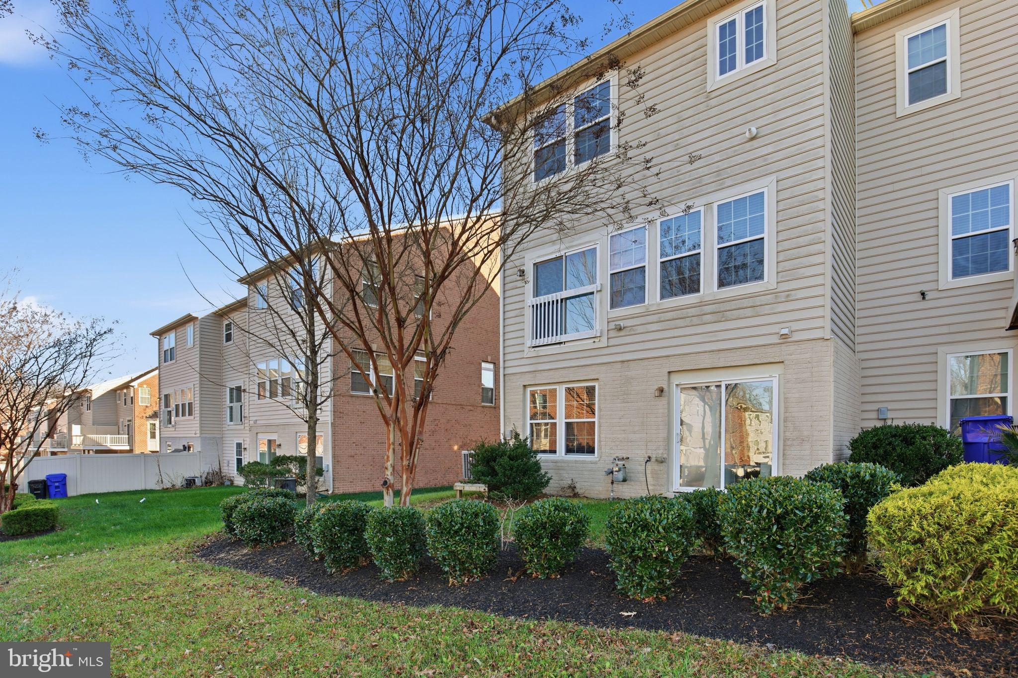 ADAMS CROSSING - Residential