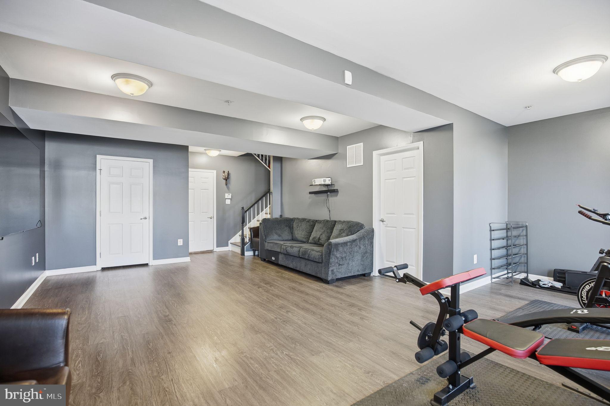 ADAMS CROSSING - Residential