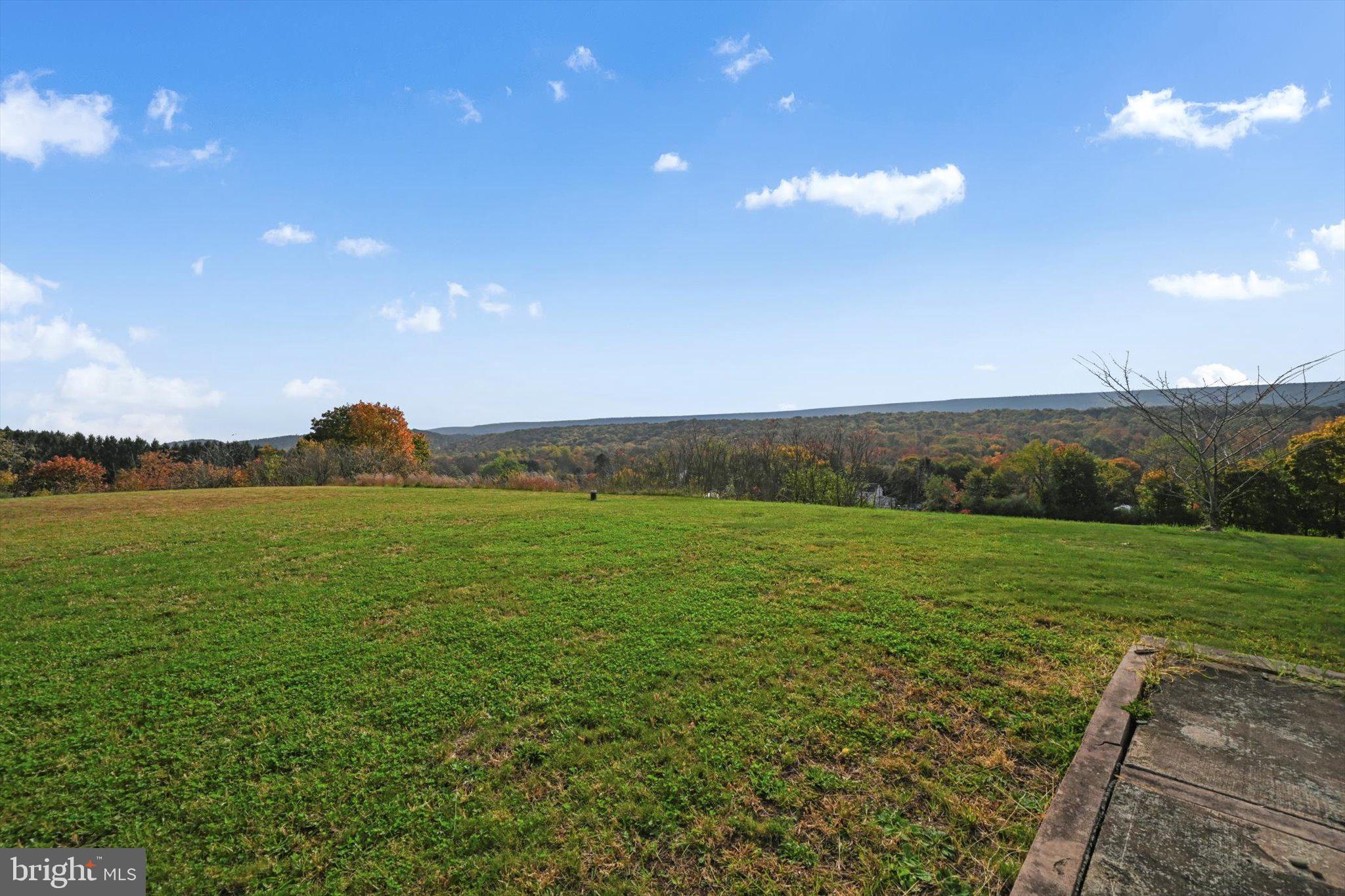 SUMMIT STATION - Residential