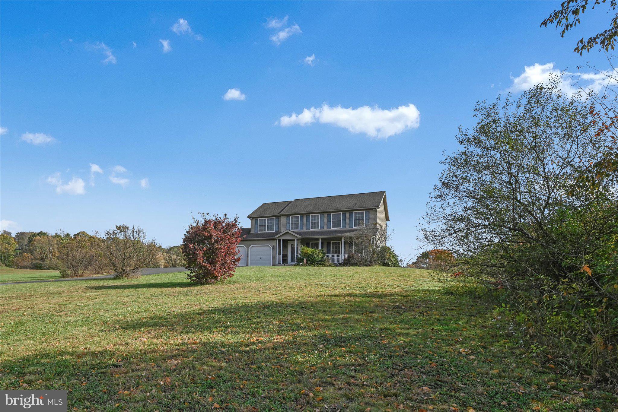 SUMMIT STATION - Residential