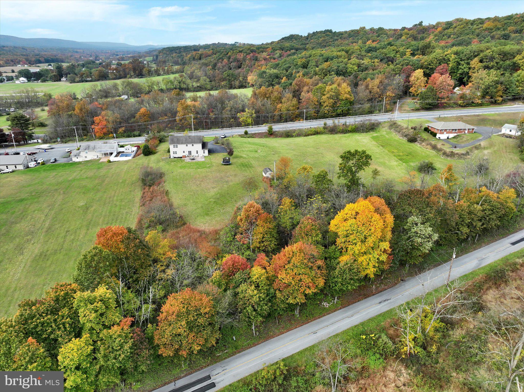 SUMMIT STATION - Residential