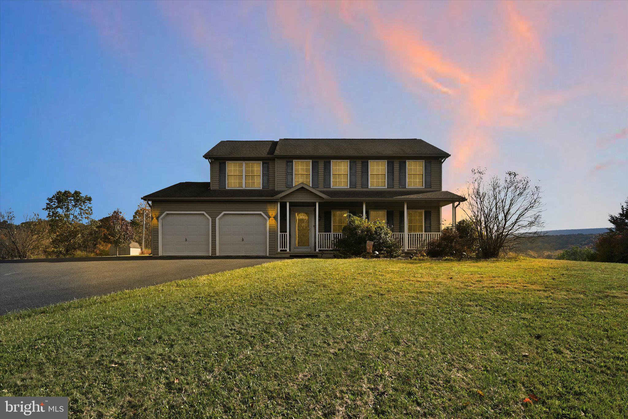 SUMMIT STATION - Residential