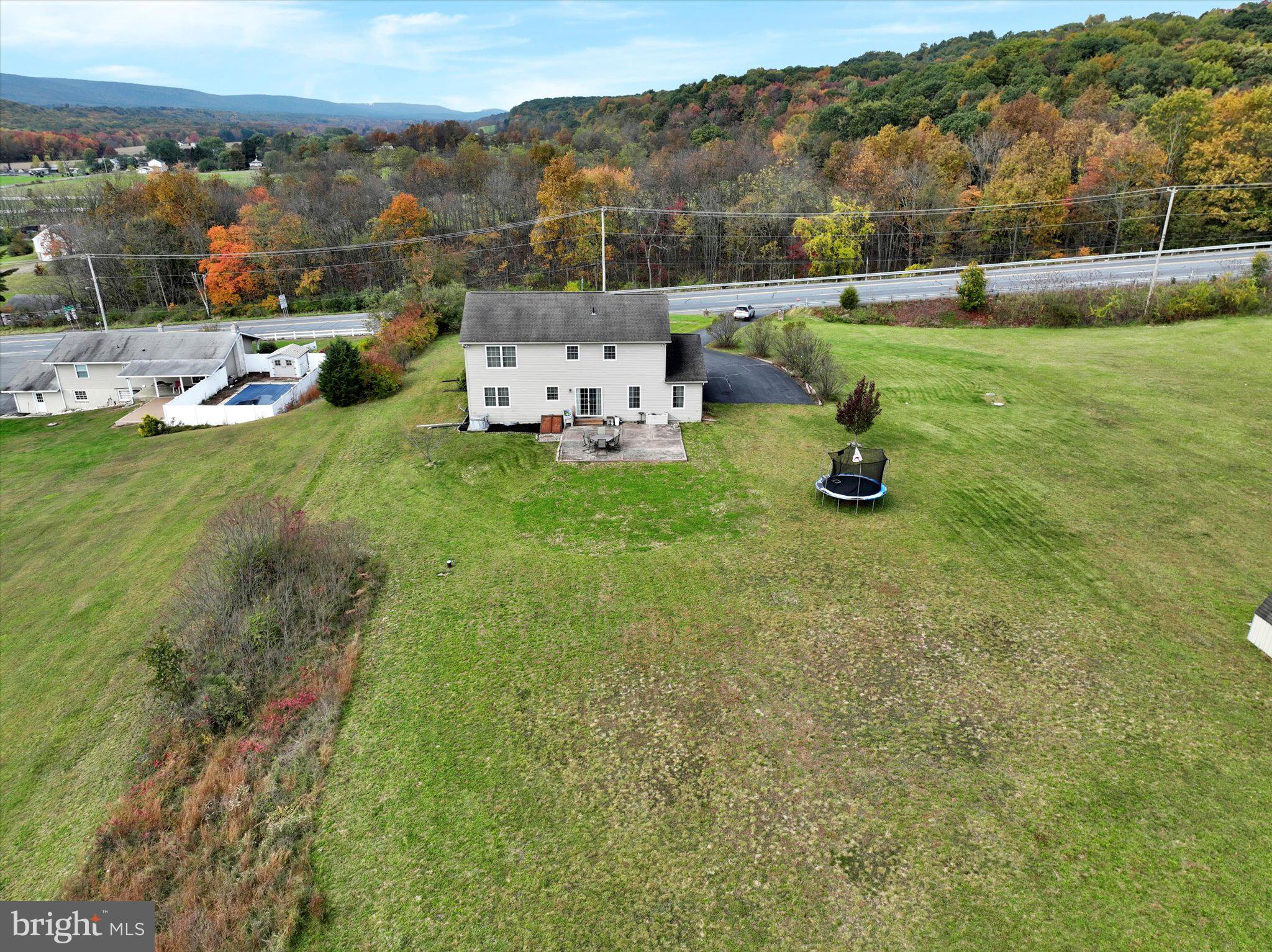 SUMMIT STATION - Residential