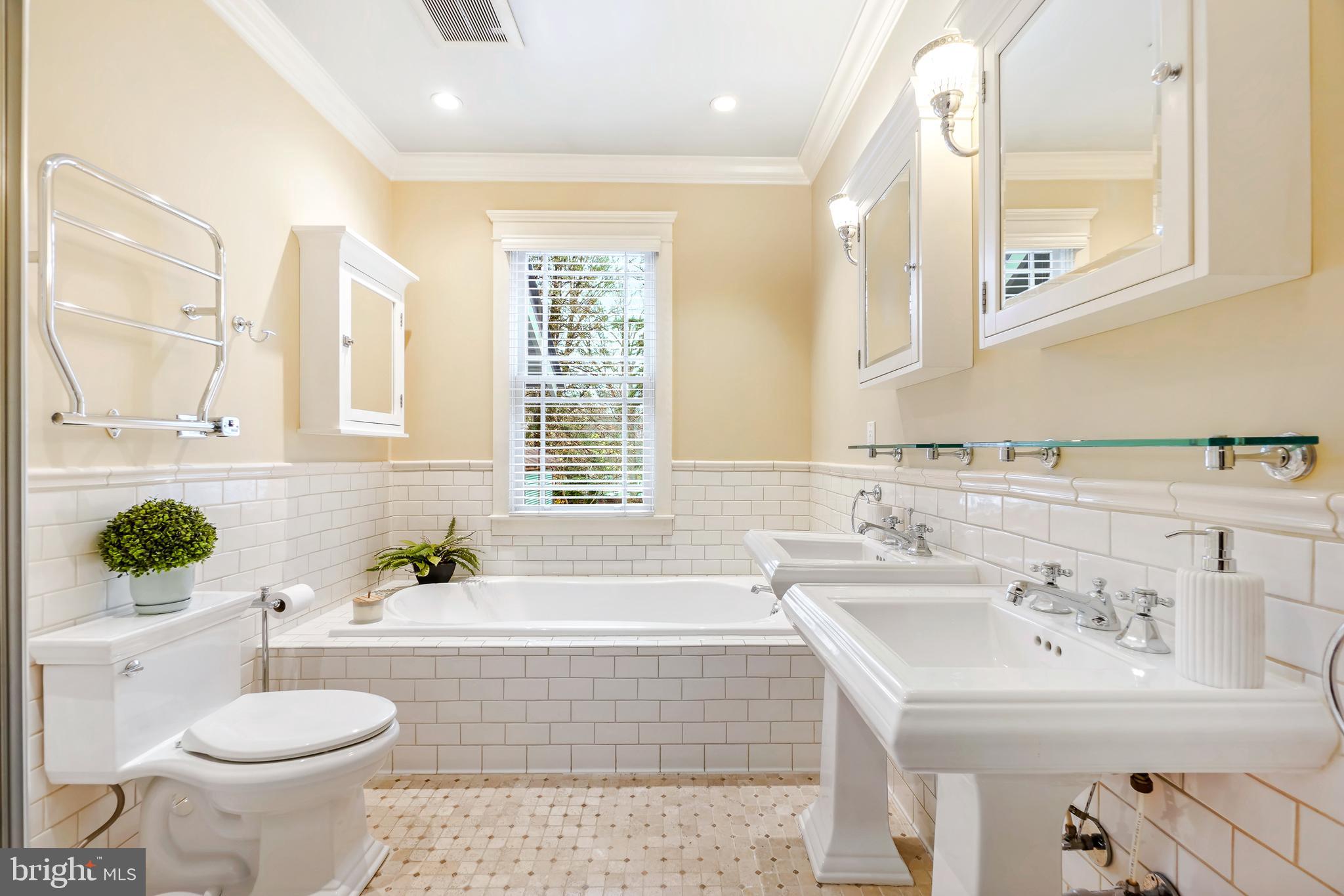 TAKOMA PARK - Residential